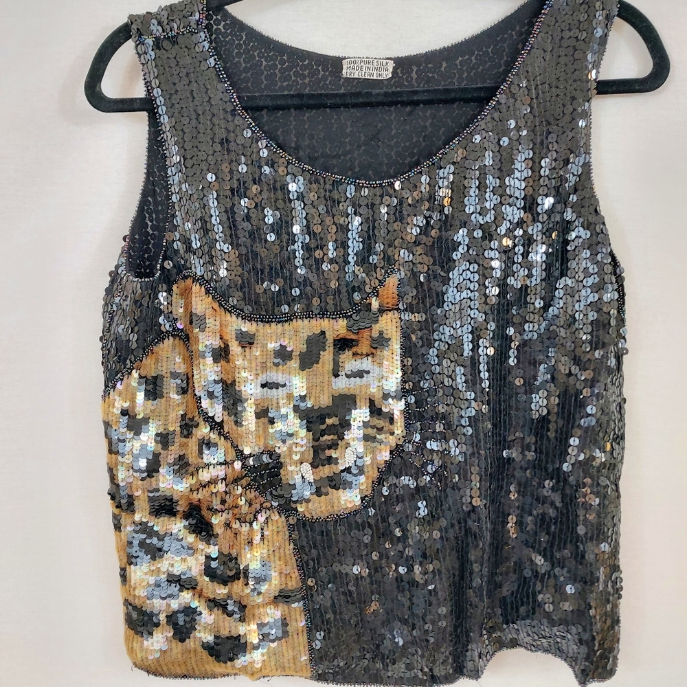 SZ-Small Unique Sequin Animal Print Sequin Top